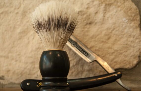 理容師免許の申請ならご相談承ります　手順・必要書類・代行｜ホースシュー行政書士事務所は岡山市で手続きなどを手助け